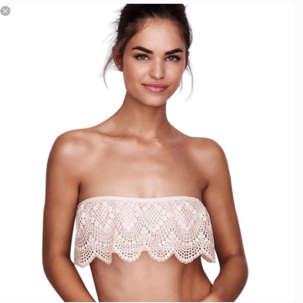 Victoria's Secret NWOT Lace Bandeau Bra in Light Pink/tan